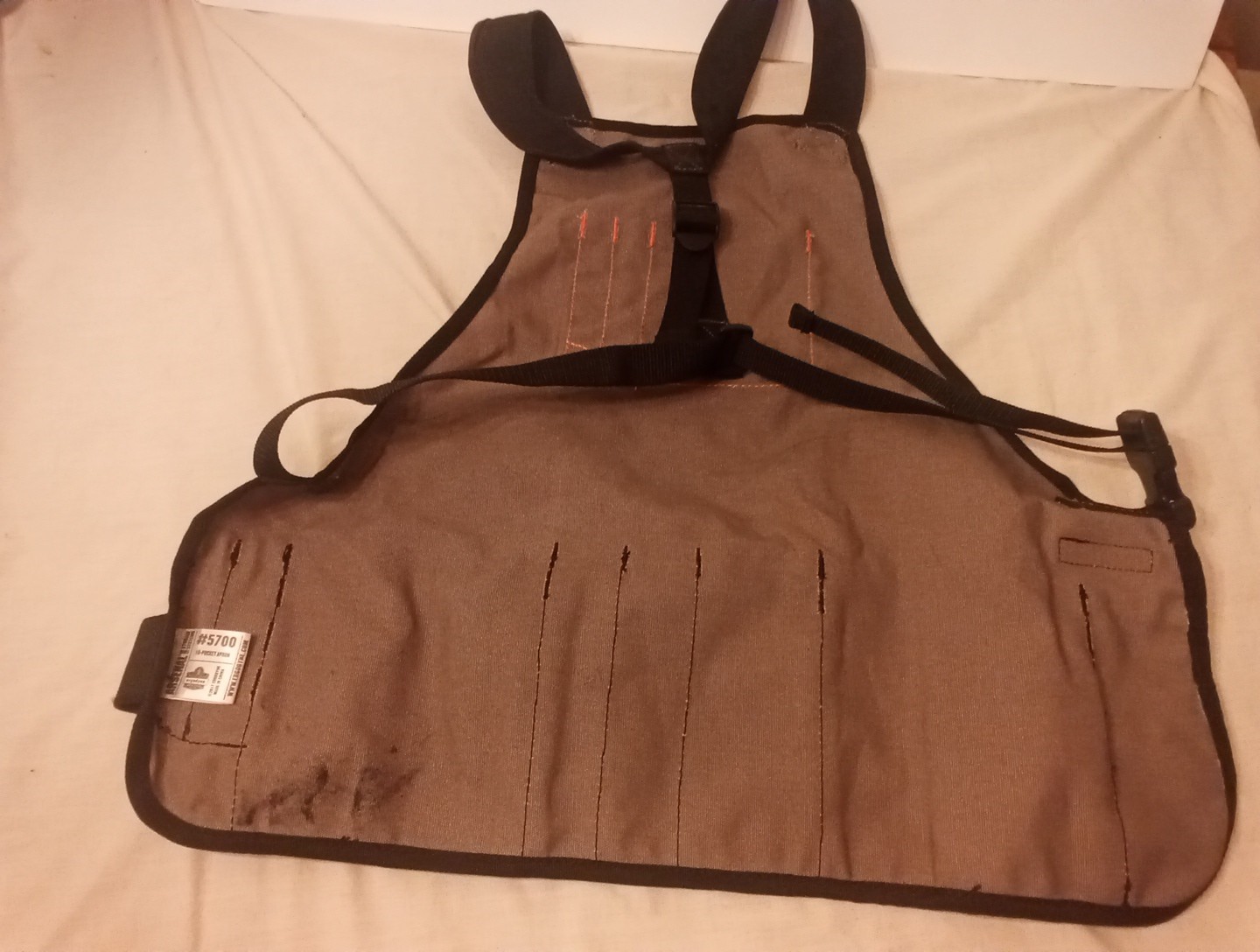 Ergodyne Arsenal 5700 Heavy Duty Canvas Tool Apron With 16 Pockets