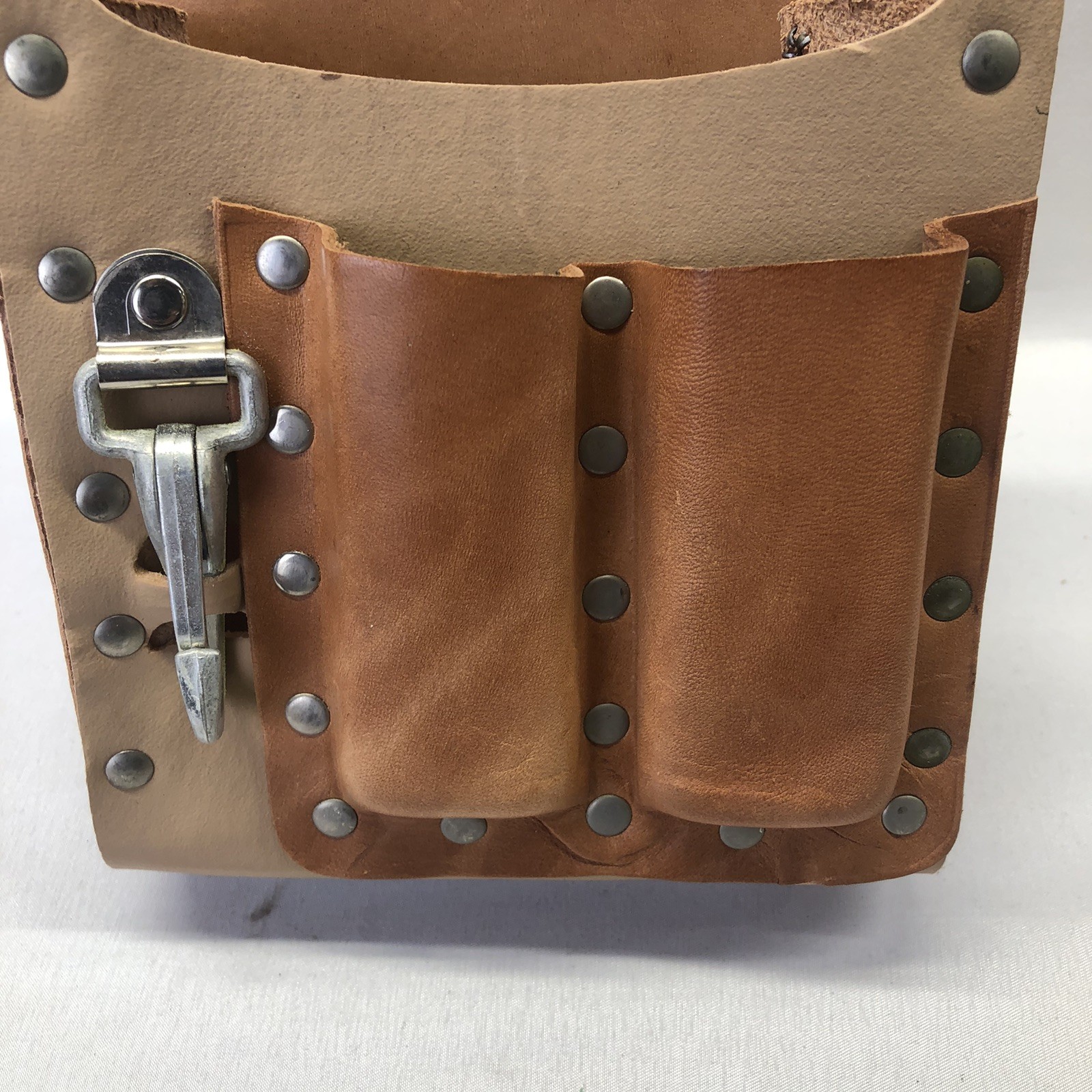 Klein Tools 5126 5 Pocket Durable Tradesman Tan Leather Tool Pouch with Clip USA