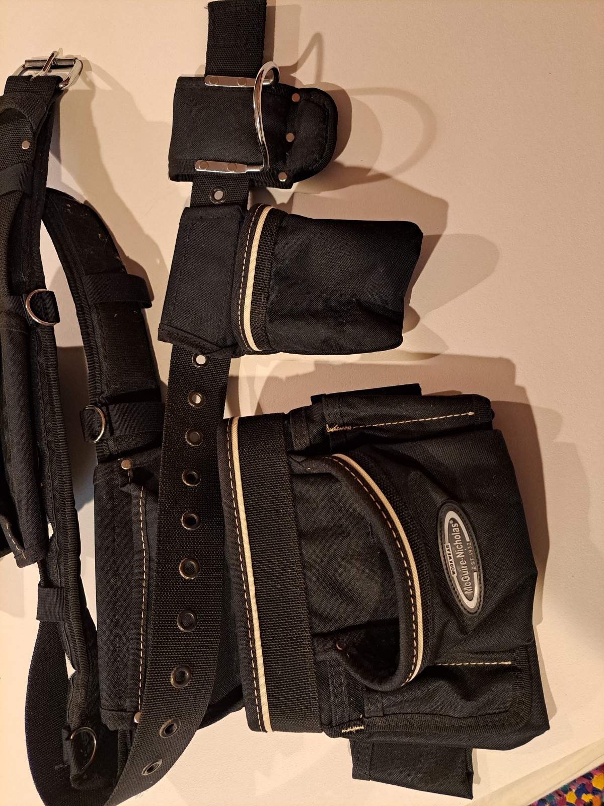 McGuire-Nicholas 5 Pc Black Balastic 13 Pocket Rig Tool Belt Fits Up 50″ Waist