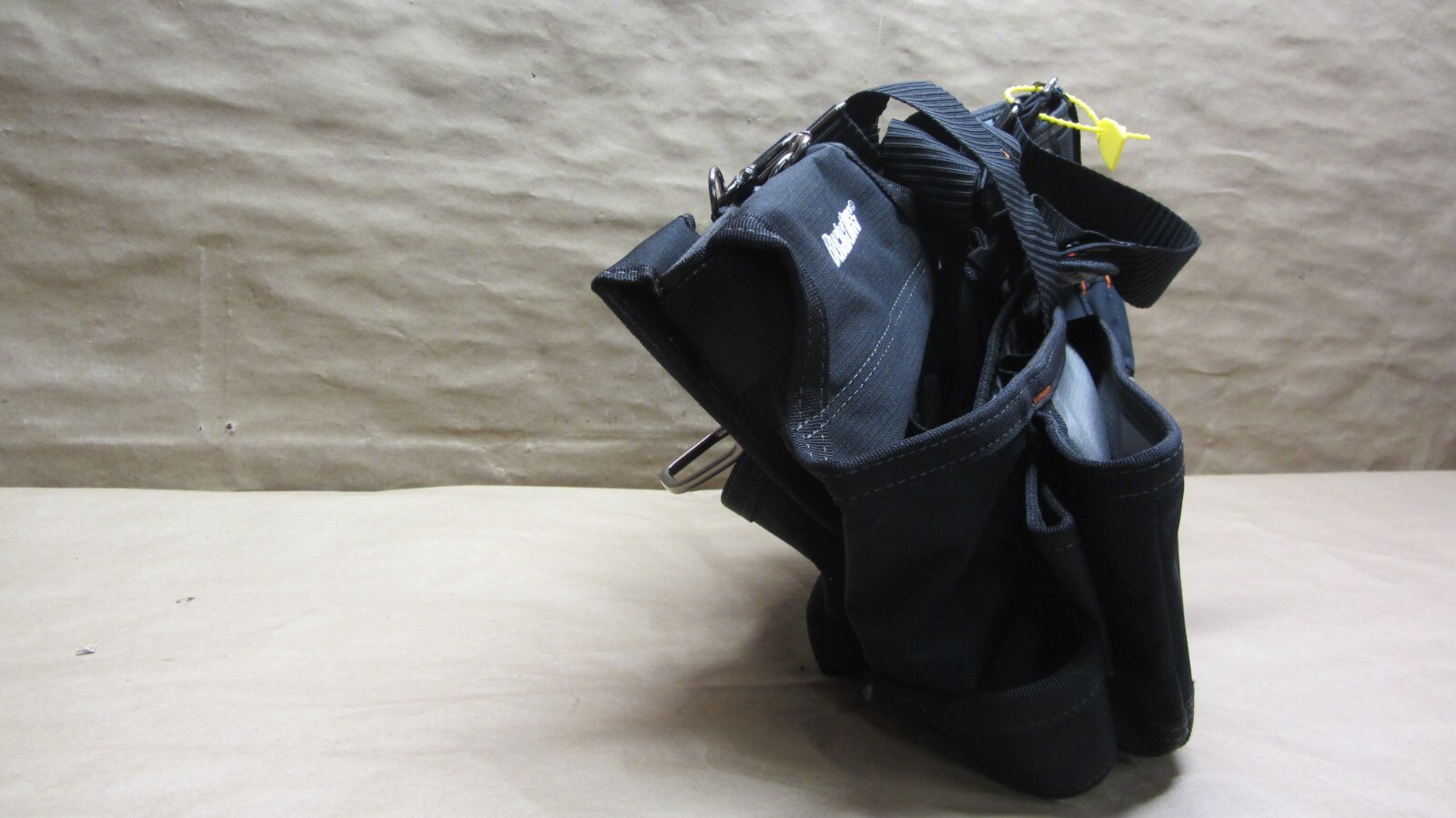 Bucket Boss 55285-HV Framer’s Tool Belt Suspenders 17 Pocket 2-Pack Black