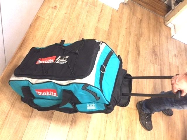 MAKITA 831269-3 Super Heavy Tool Bag with Trolley Cart LXT 64cmx34cmx28cm