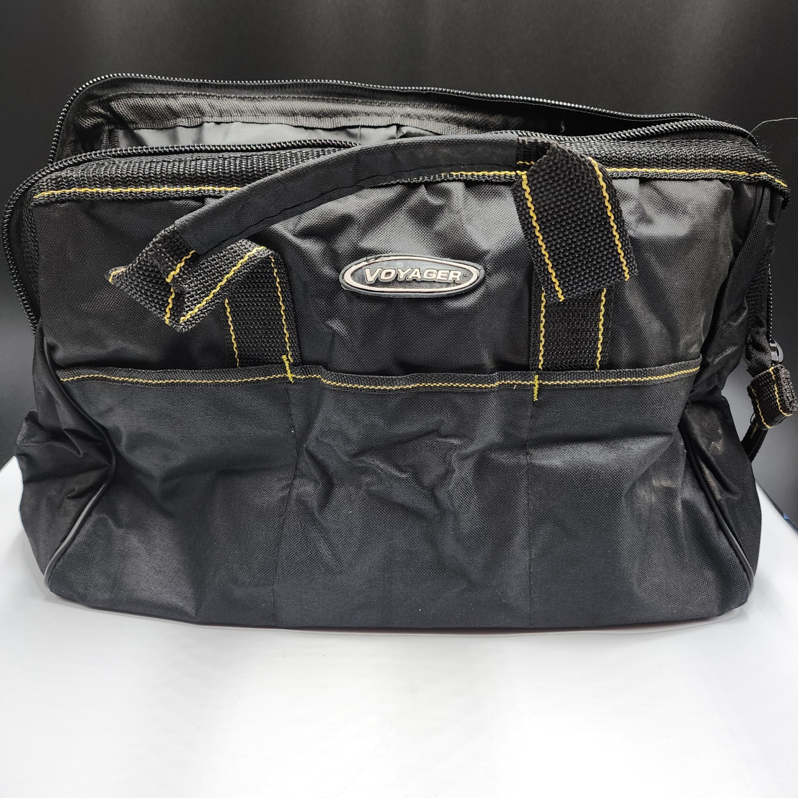 Voyager 15″x10″x9″ Tool Bag 8 Inside 6 Outside Pockets Black Yellow New With Tag
