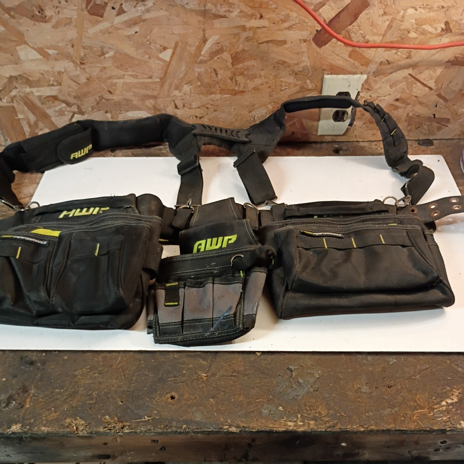 Tool Belt Rig, Durable Heavy-Duty Multi-Pocket Organizer, Adjustable NEW !!!