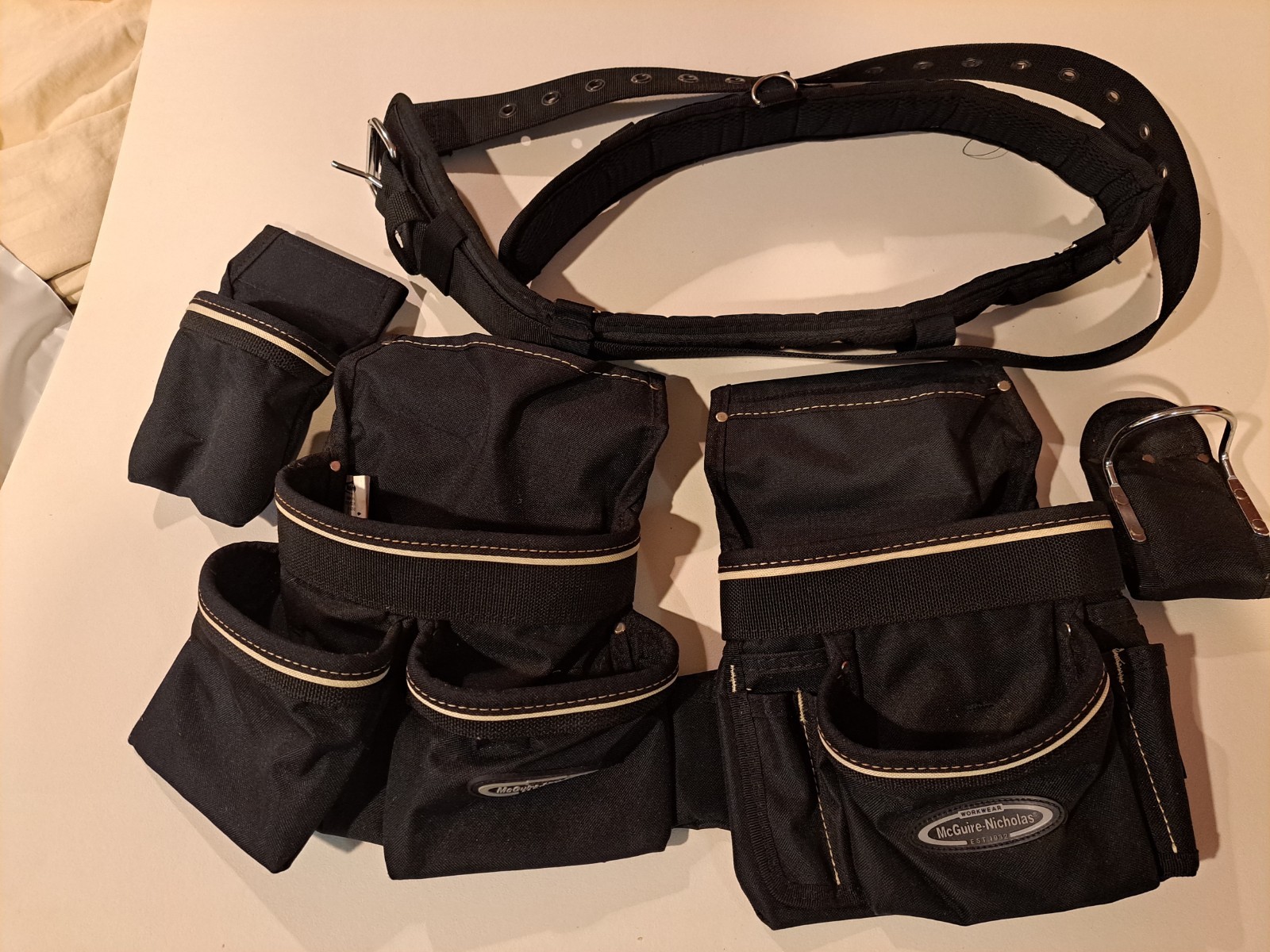 McGuire-Nicholas 5 Pc Black Balastic 13 Pocket Rig Tool Belt Fits Up 50″ Waist