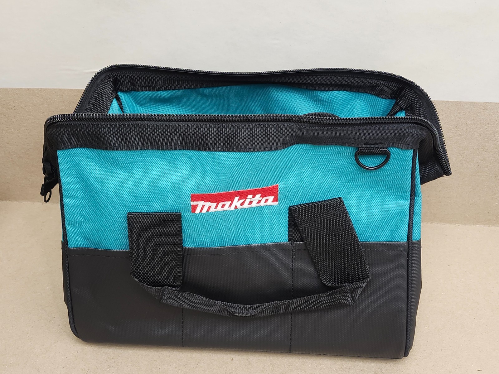 Makita 831253-8 Tool Bag, 14″X11»X9»
