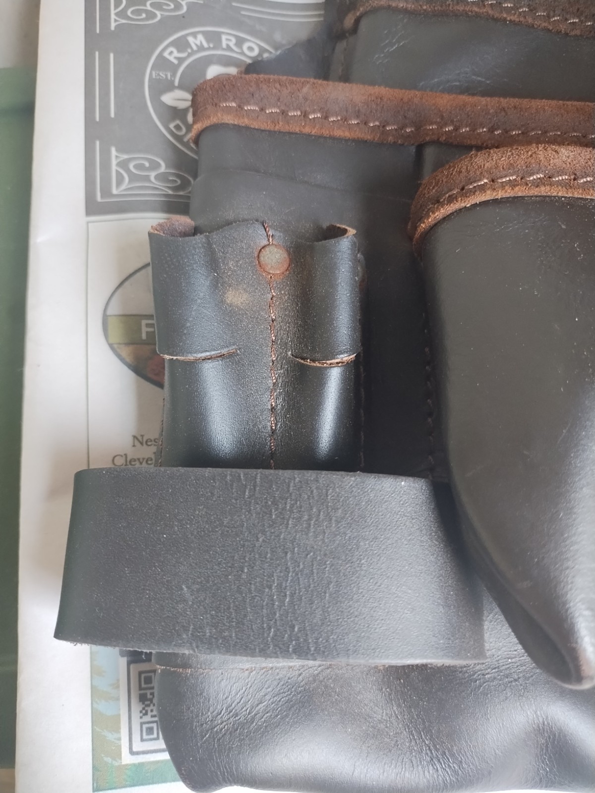 Voyager Oil Tanned Leather Tool Pouch 47635 Brown Rivet Reinforced Pockets