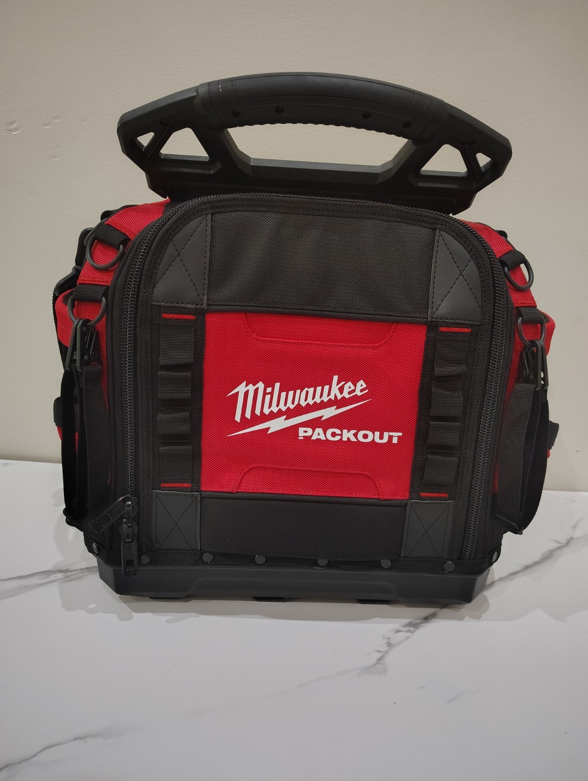 Milwaukee Packout 15-inch Structured Tool Bag 48-22-8316 Brand New