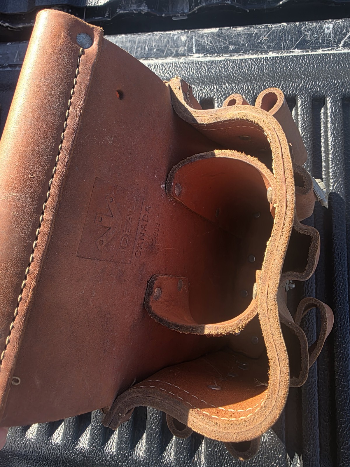 Vintage Ideal Leather Tool Belt Bag Pouch CADDY Carpenter Electrician 35-310