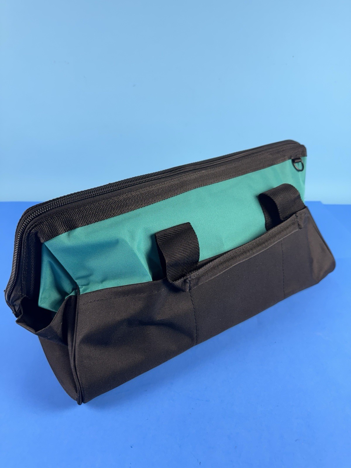 MAKITA 21″ X 10″ CONTRACTOR TOOL BAG NEW