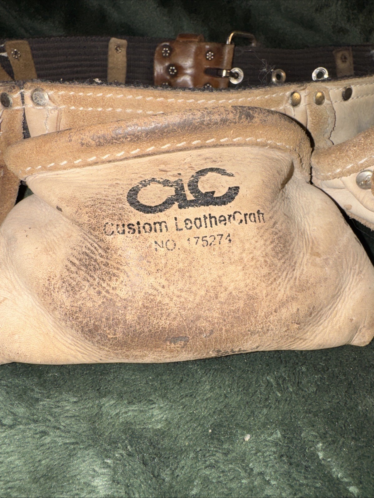 CLC Leather Tool Belt Custom Leather Craft No 175274 Adjustable Belt Buckle