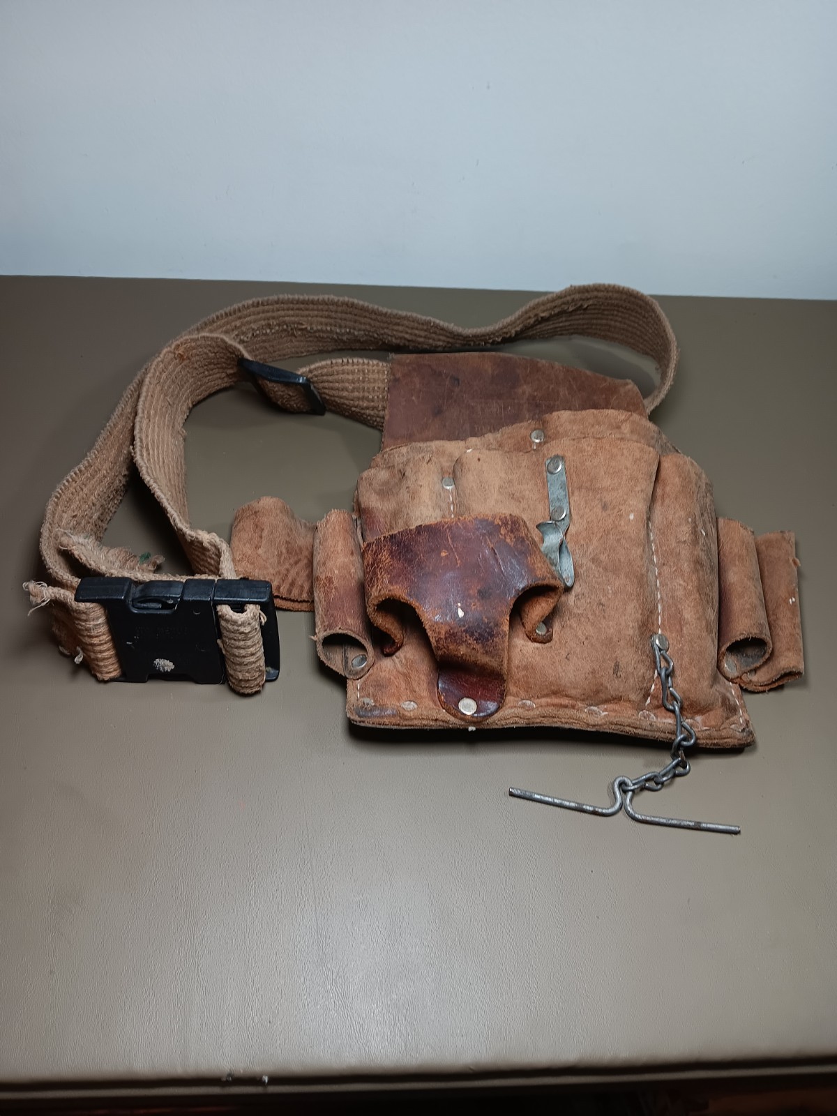 Vintage Sears Craftsman Leather Tool Belt Pouch Pre-Owned
