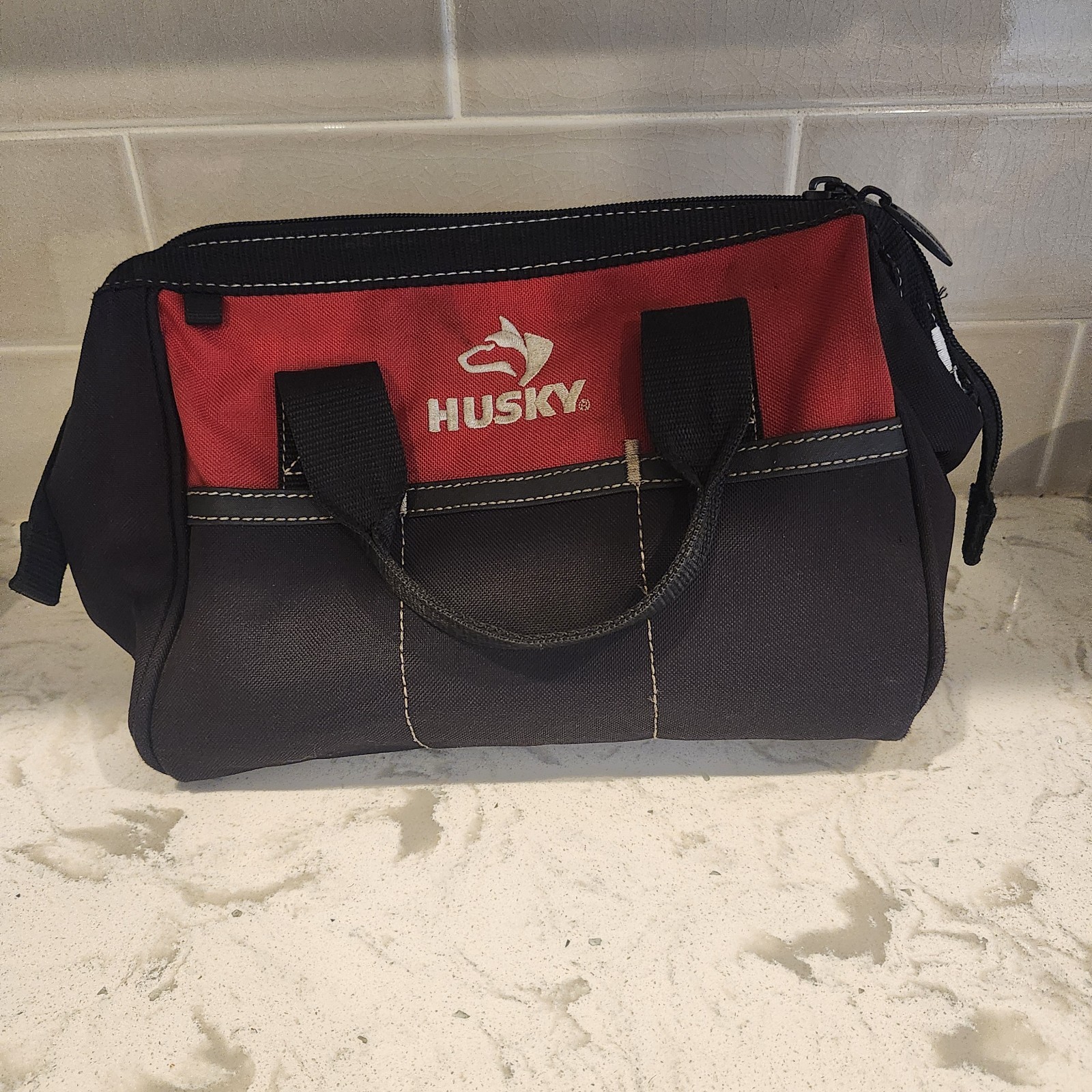 Husky • Home Depot – 11 in SMALL TOOL BAG with Zipper – Pre Owned