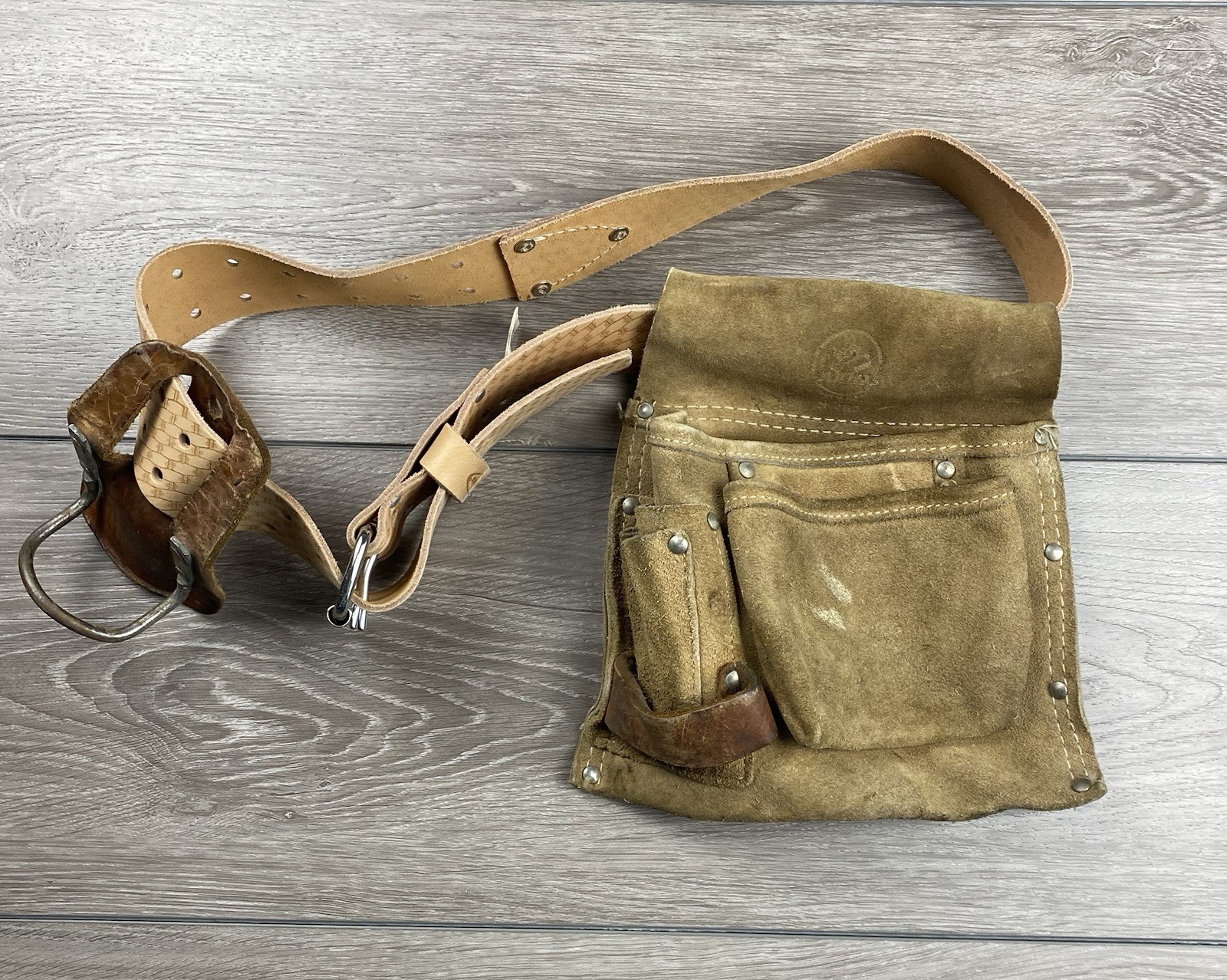 McGuire Leather Workwear Pocket Tool Pouch and Adjustable Buckle Belt