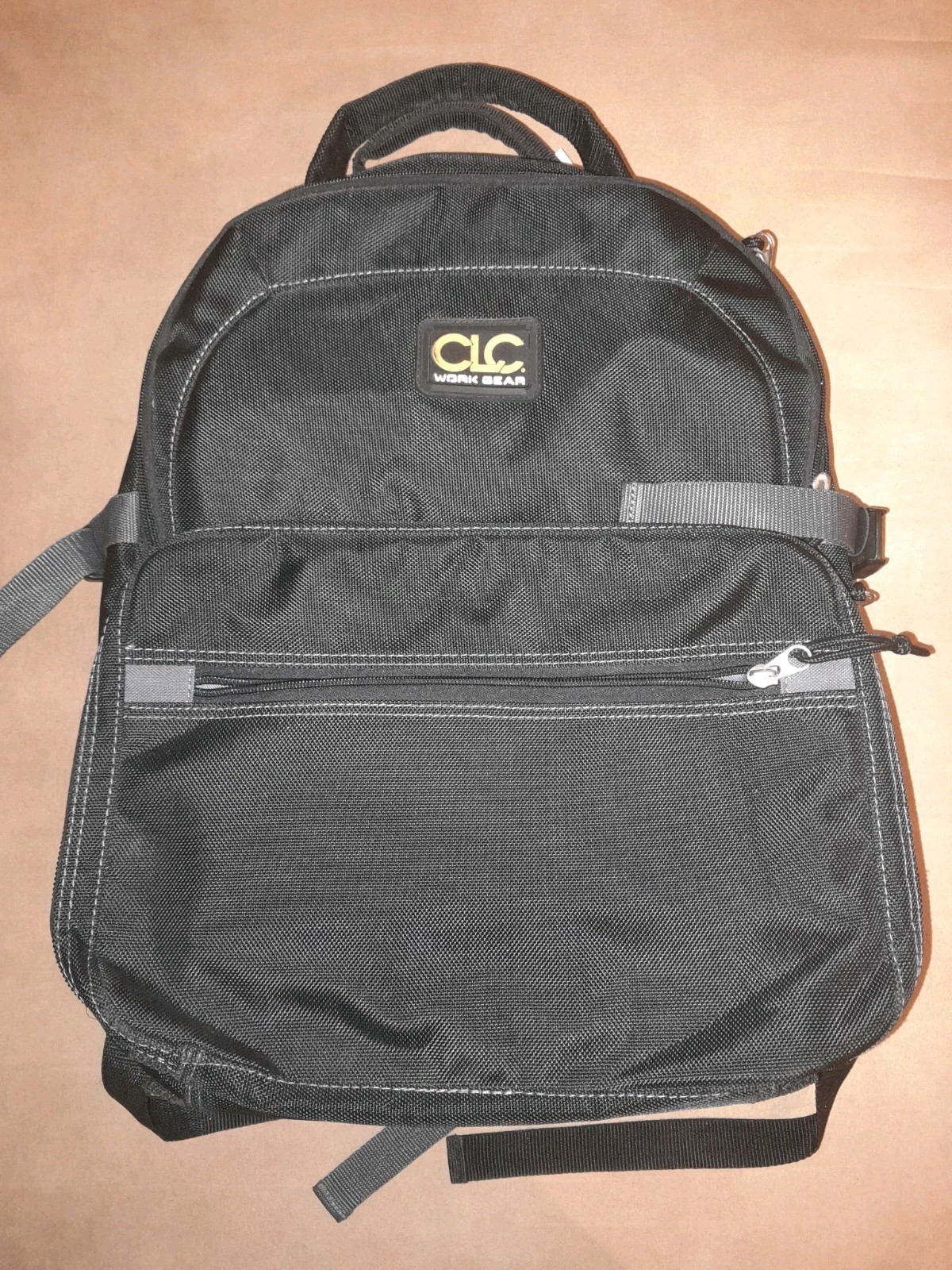 CLC Black Work Gear Leathercraft 1132 75-Pocket Tool Backpack New without Tag