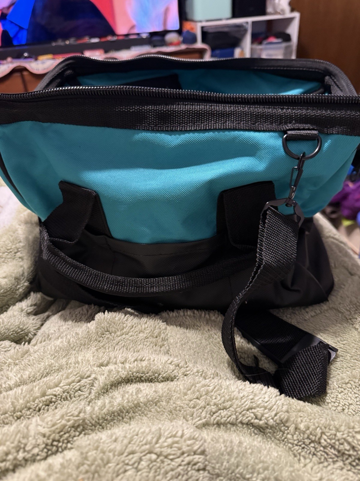 Makita 14″x 9″ x 11″ Tool Bag/Case 8 Pockets W/ Strap NEW