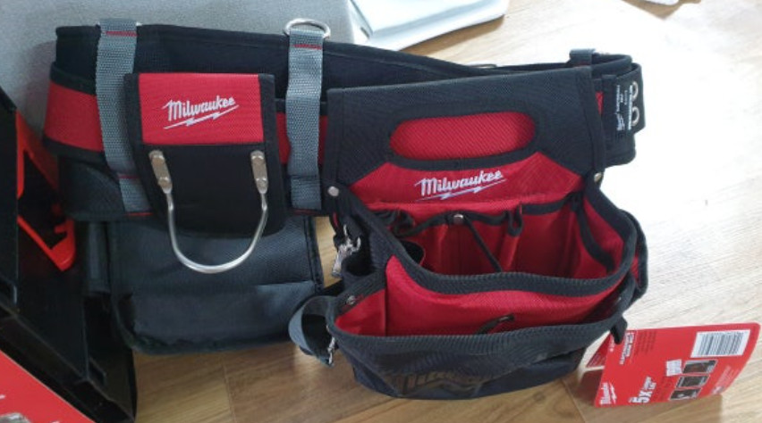 Milwaukee 48-22-8110 Tool Belt for Electricians (Pouches Included)