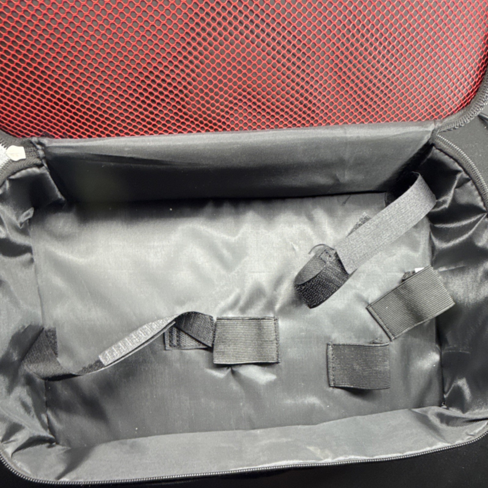 Milwaukee M12 FUEL Tool Bag Red Black with Handle Zipper Mesh Pocket