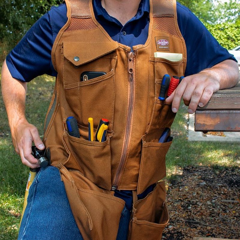 Bucket Boss Super Carpenters Tool Vest Large to X-Large