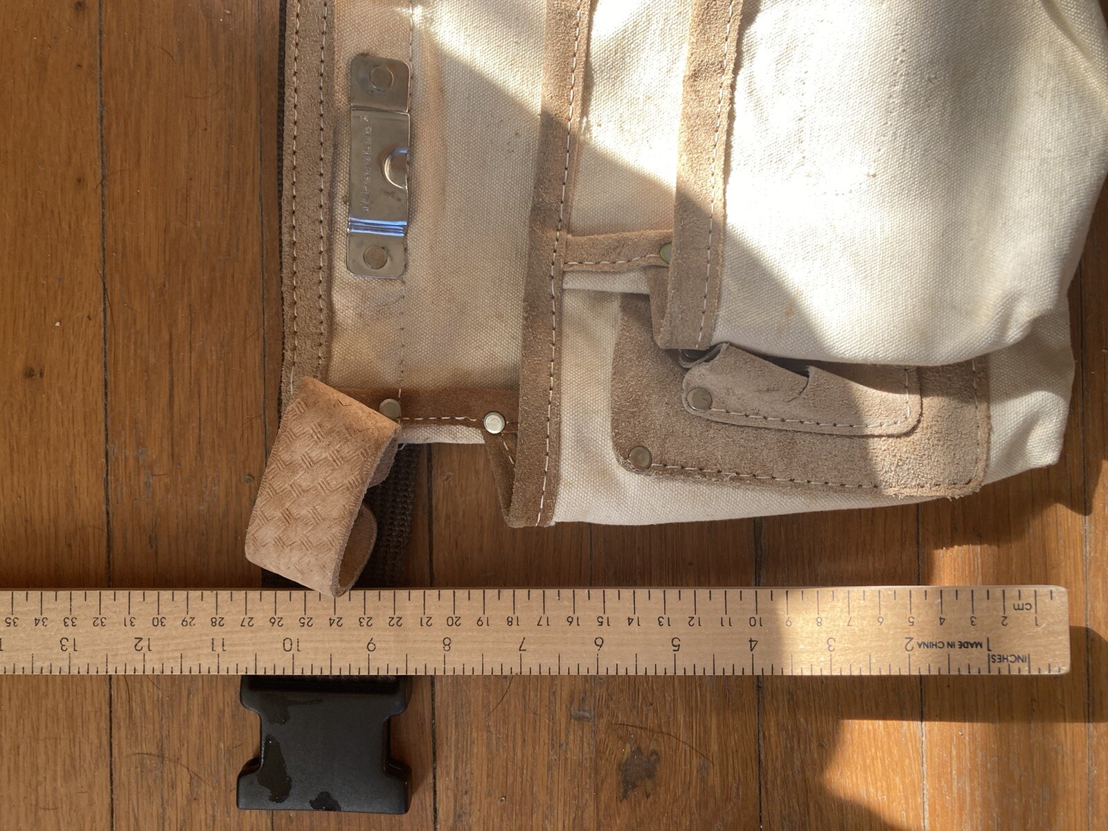 White Cavas Tool Belt With Brown Leather Trim XS 31 Inches