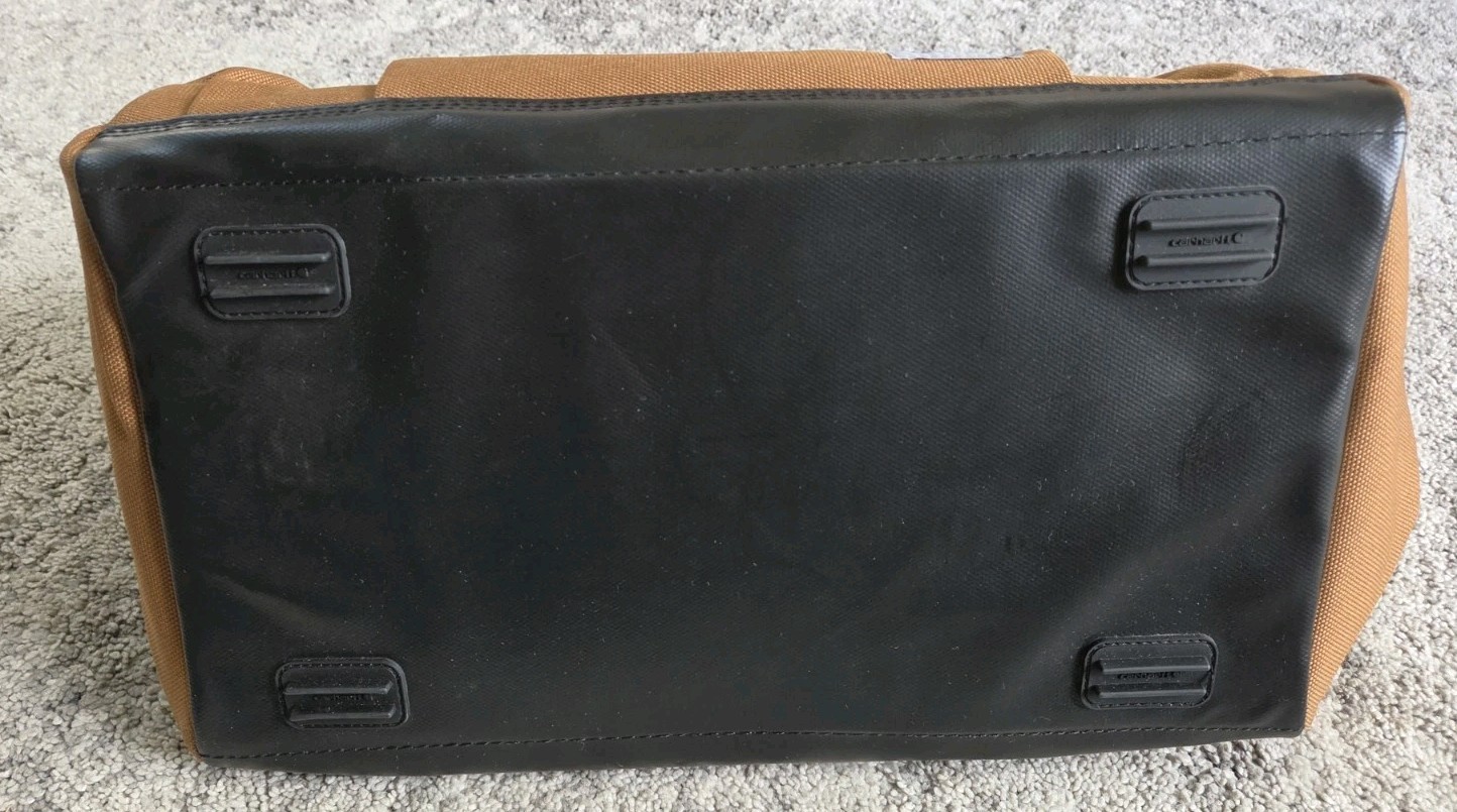 Carhartt 14 » Quality Heavy-duty Tool Bag with 26 Pockets Padded Huge Opening