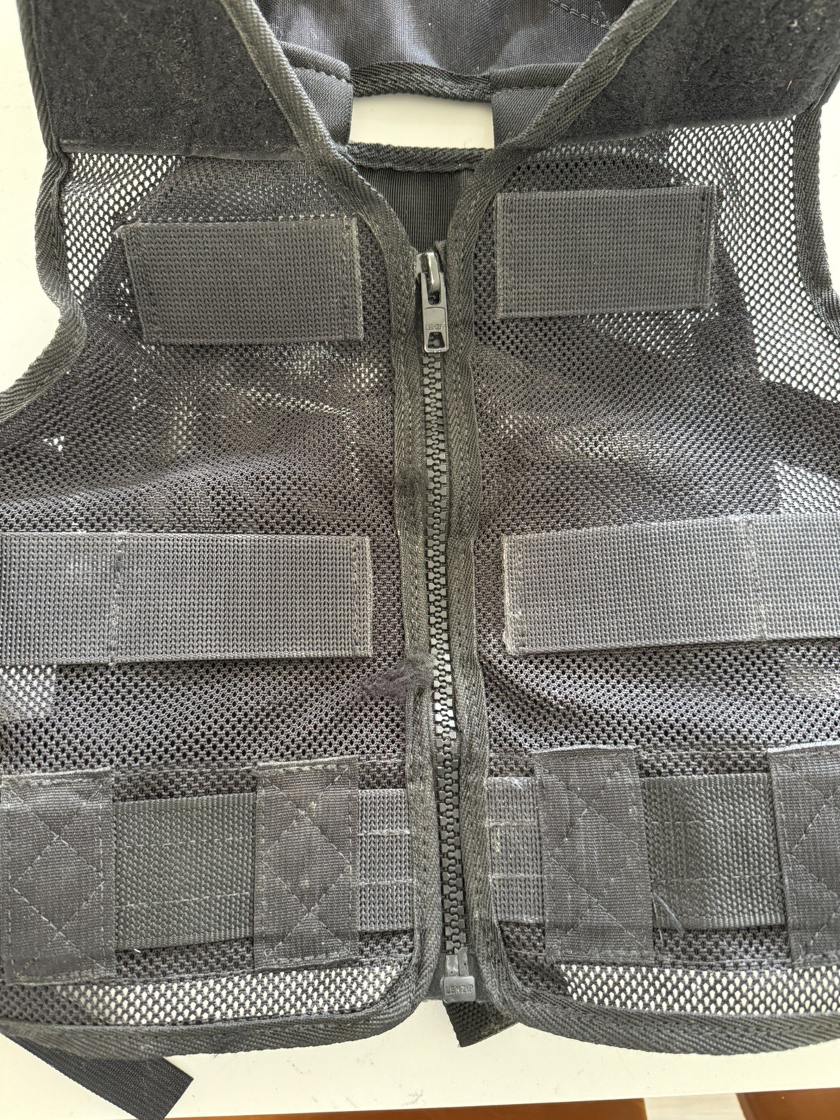 Diamondback 701 Tool Vest Black Mesh w shoulder pads & gun hook – Size M/L