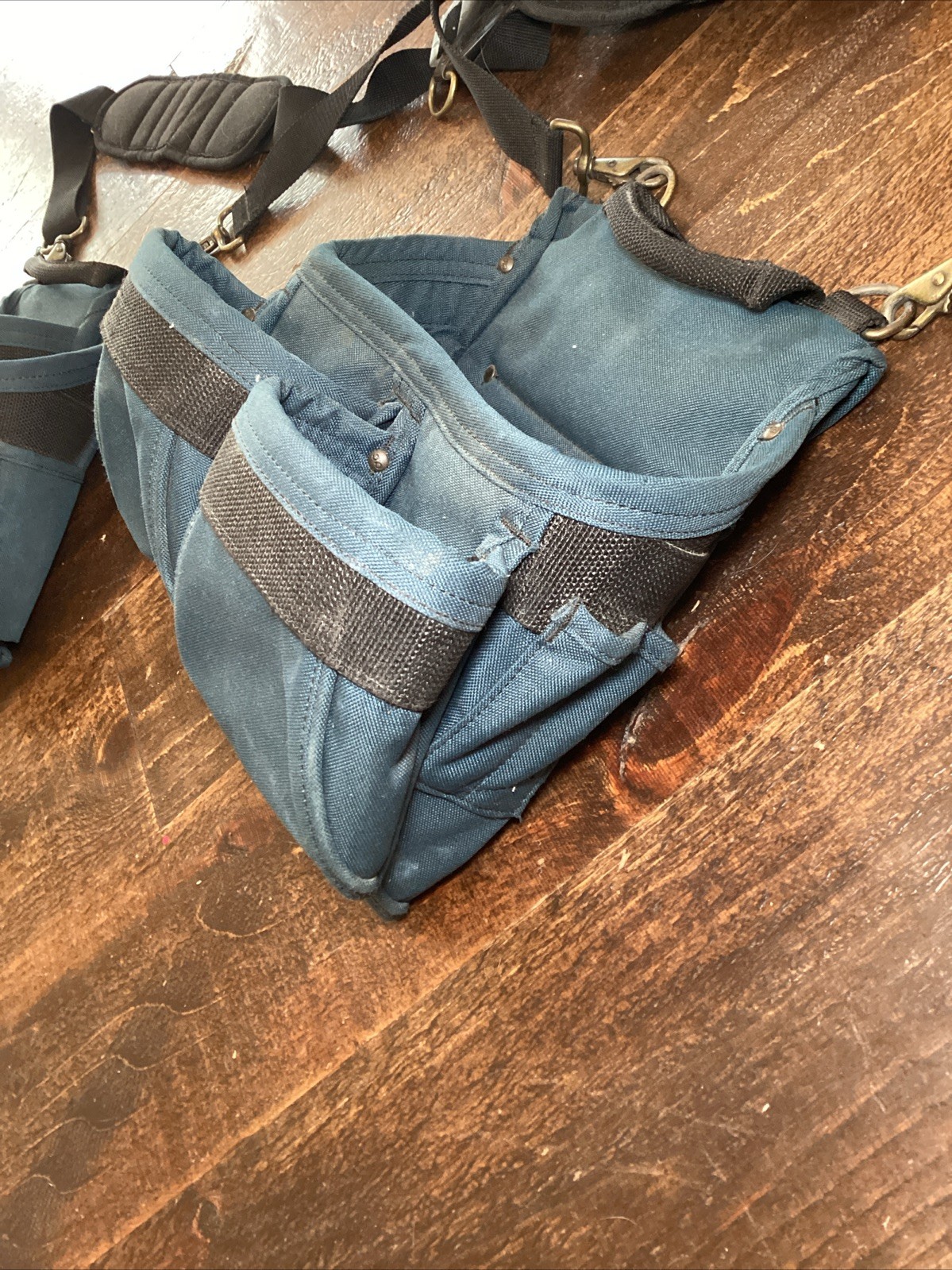 Custom Leathercraft (CLC) tool belt system, model 1614 With Extra Tool Holder