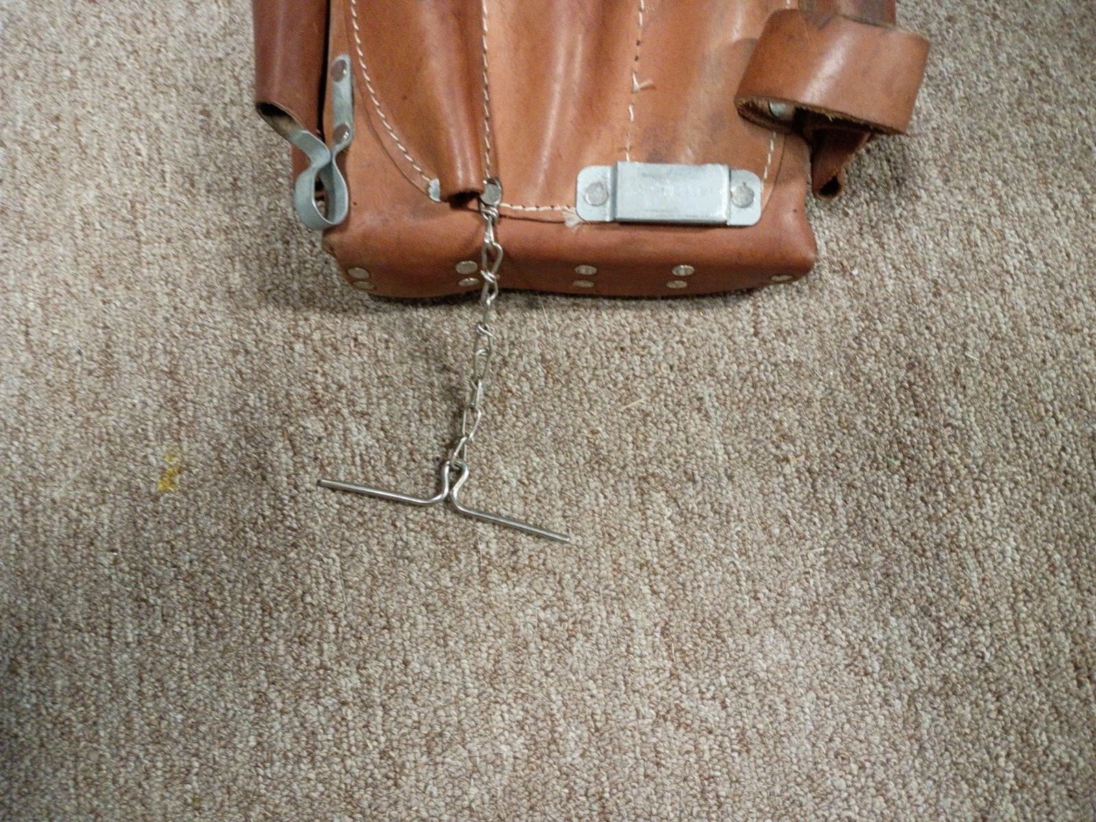 Vintage craftsman 940487 Tan leather electrician tool pouch