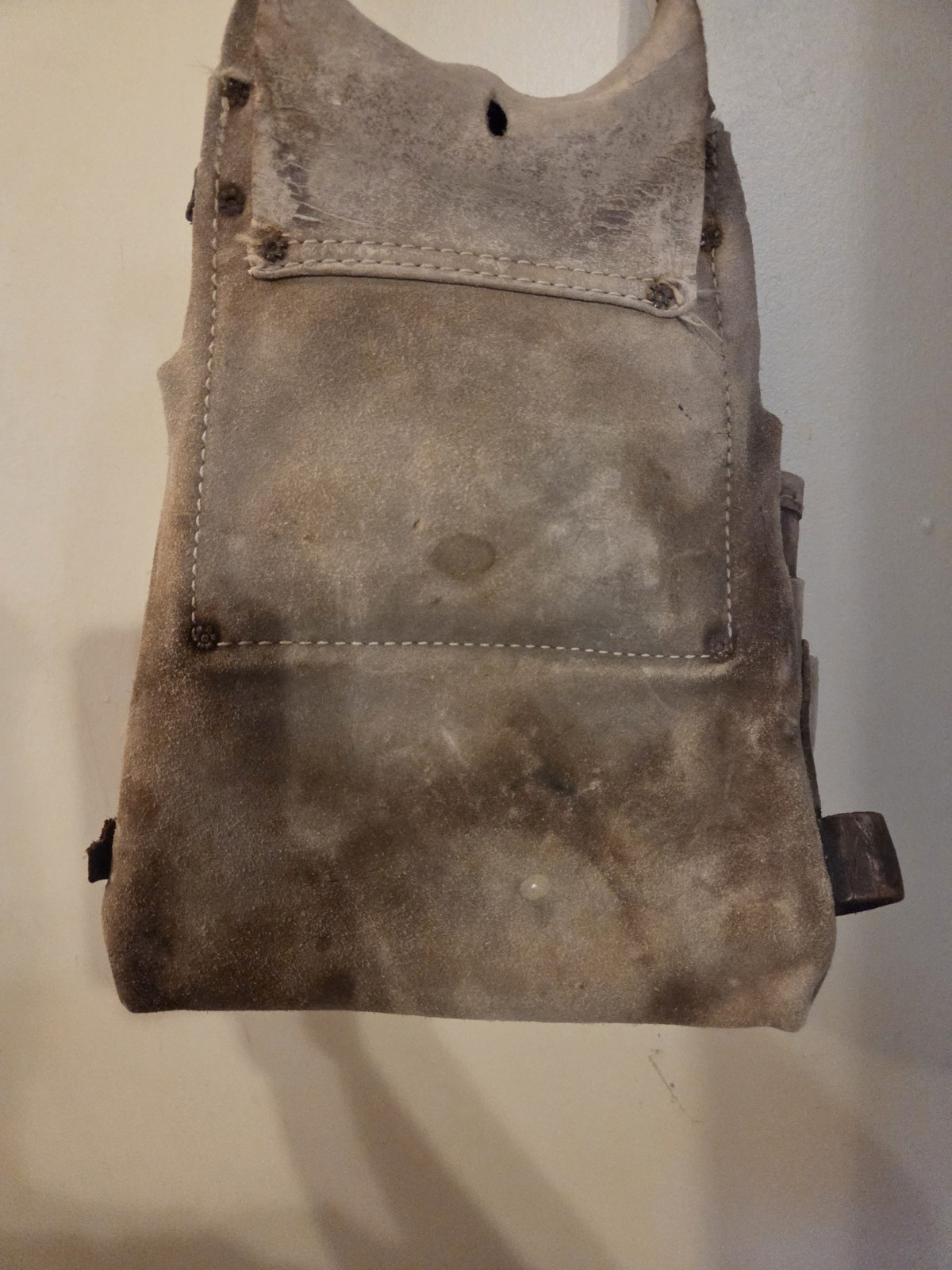 Craftsman Nail and Tool Bag Leather Tool Pouch, Tan, Belt Loop, 1 Item