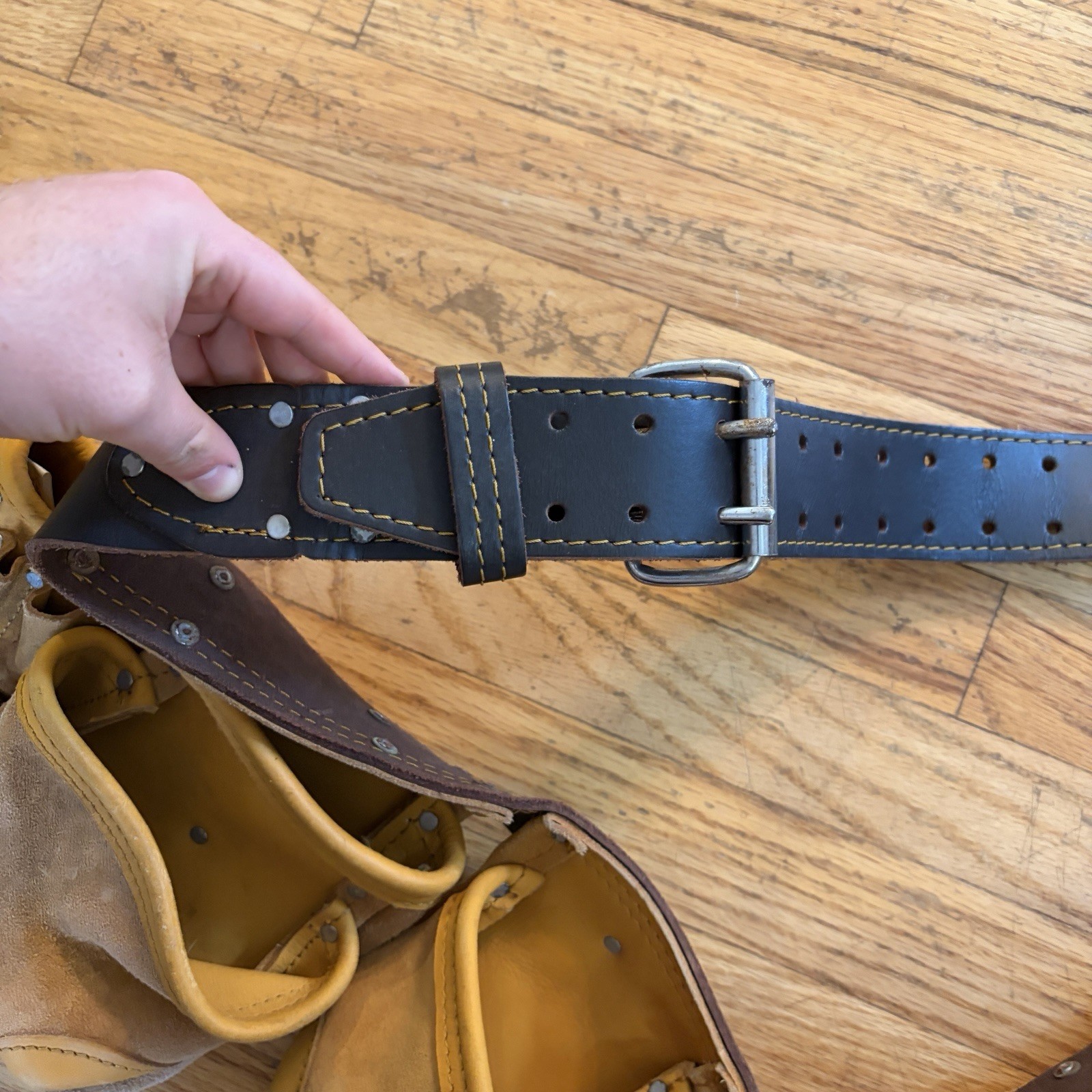 AWP Heavy Duty Wheat Leather Tool Belt Pouch Construction Carpenter
