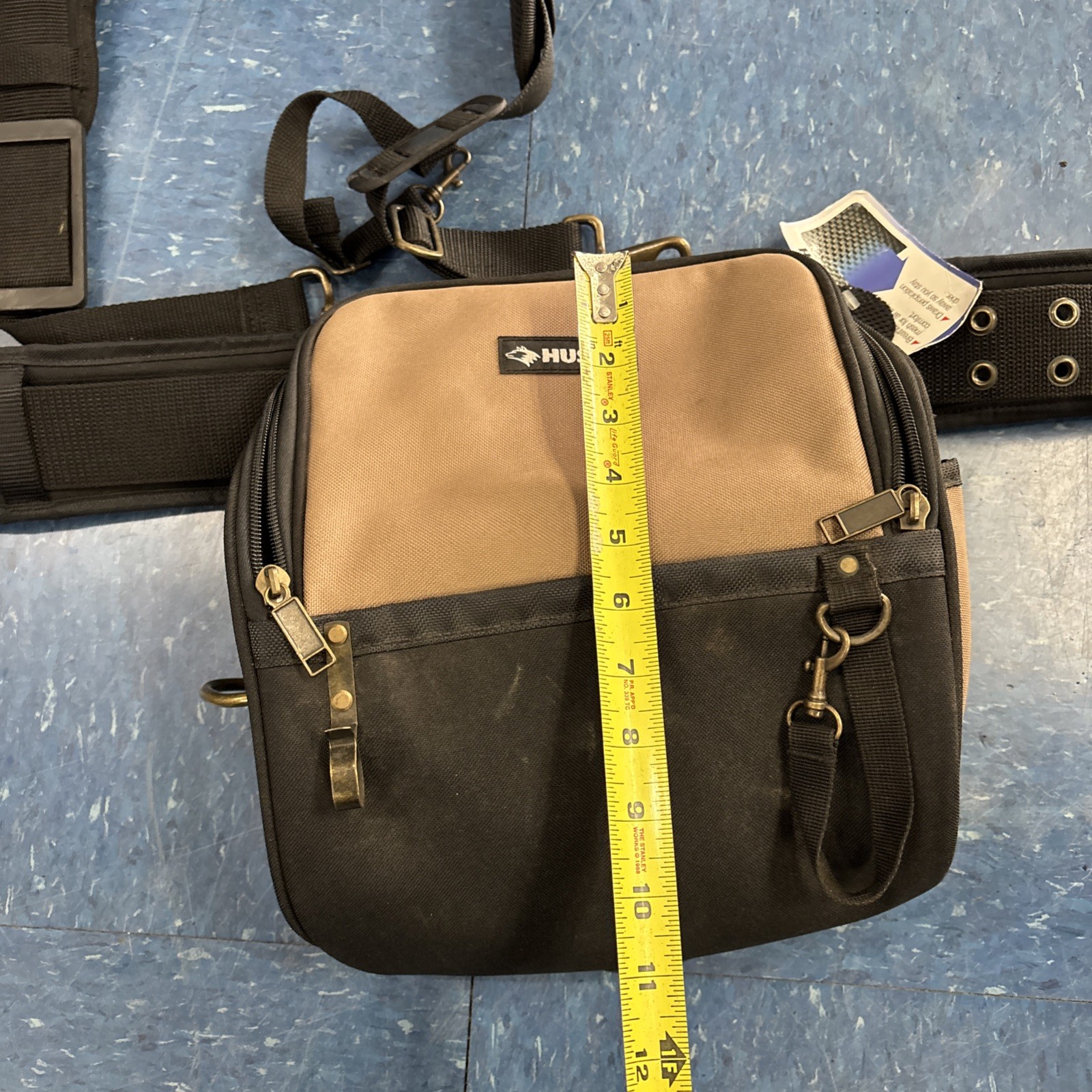 Brand New Old Stock Husky CONSGTRUCTION Tool Belt with Suspenders. Sturdy Breath