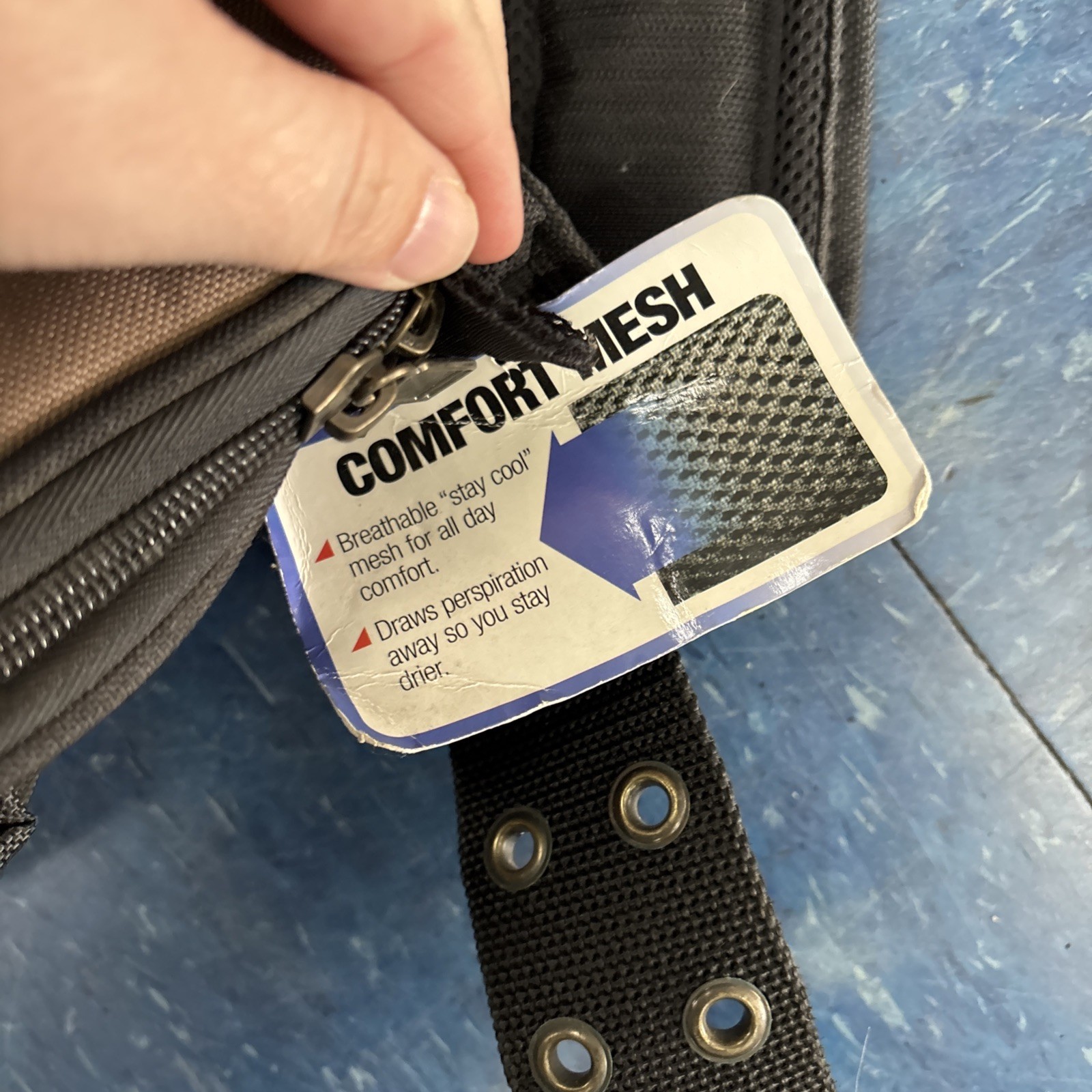Brand New Old Stock Husky CONSGTRUCTION Tool Belt with Suspenders. Sturdy Breath