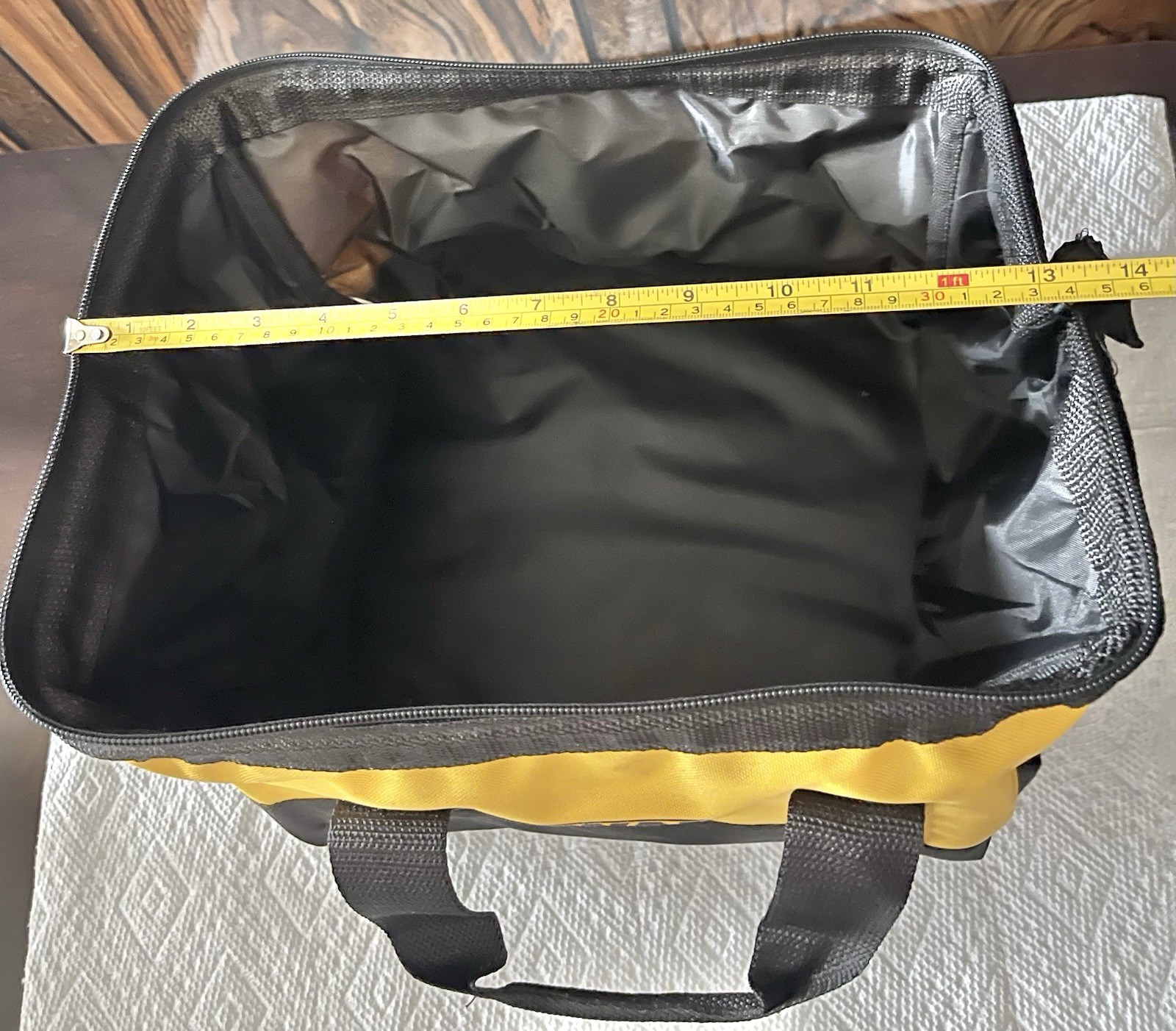 NEW Dewalt Large Nylon 13 x 10 x 10 Collapsable Tool Bag Tote