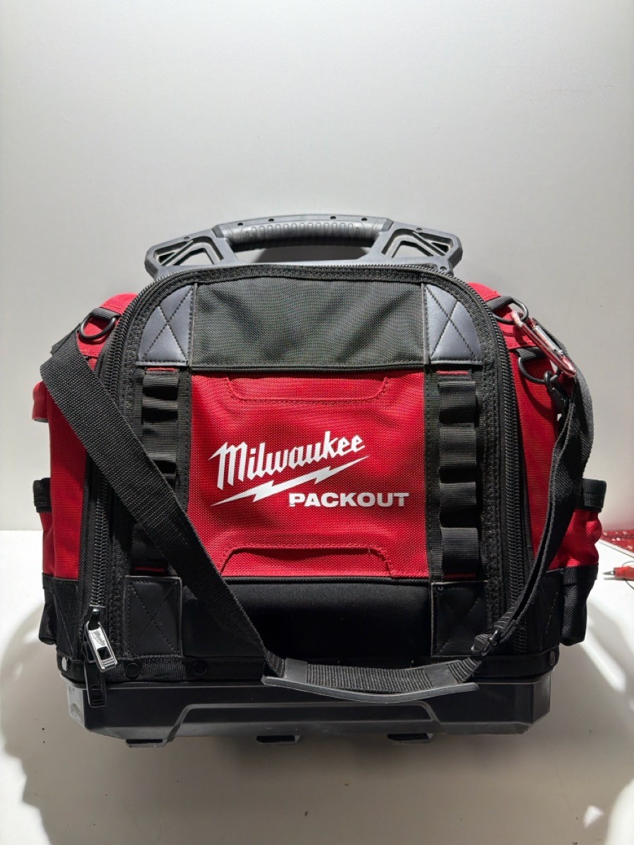 MILWAUKEE 48-22-8316 15″ STRUCTURED TOOL BAG WITH TOOLS (P32013049)