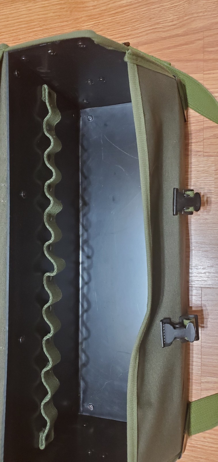 creative Logistics Ltd MILITARY ELECTRICIAN TOOL BAG UNUSED