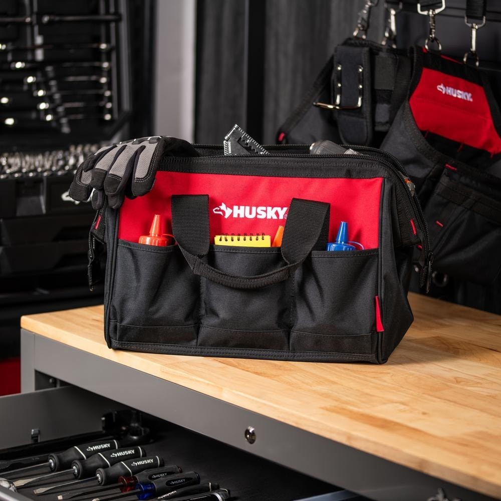 15 in. 8 Pocket Zippered Tool Bag