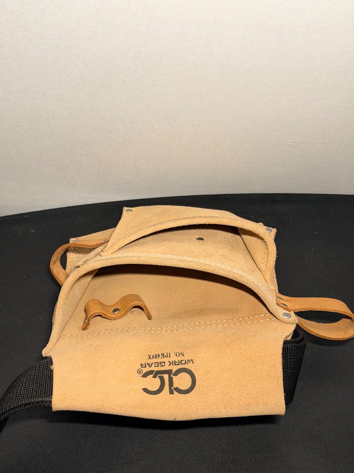 CLC Work Gear PK489X Soft Leather Pouch Tool Belt Tool Bag 7 slots Pre Owned