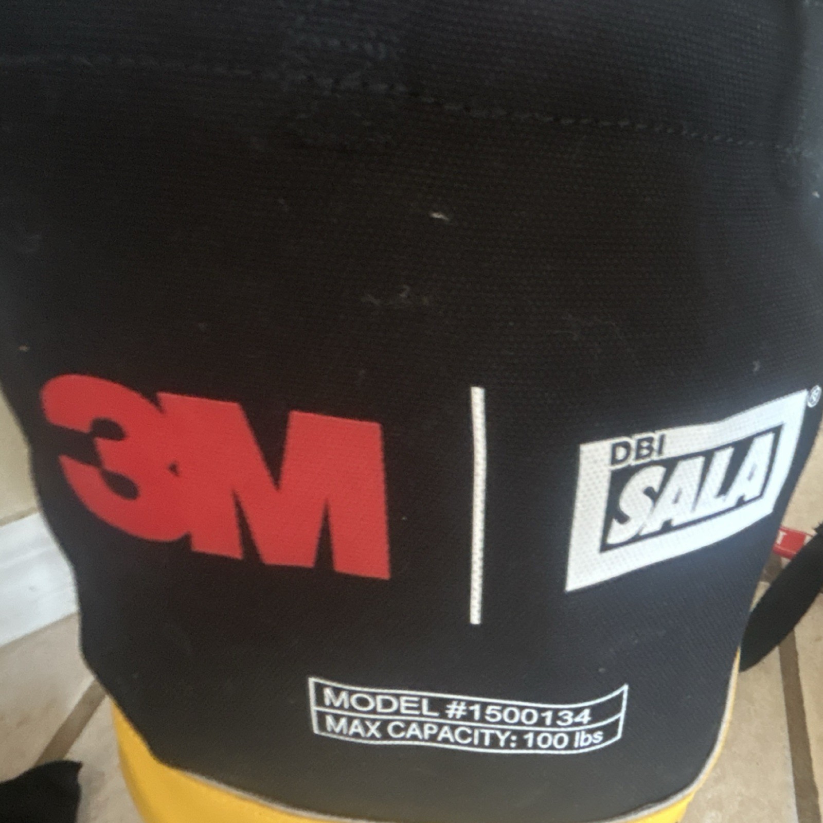 3M DBI-SALA Large Tool Bag 1500134 Black Yellow Max Capacity 100 lbs