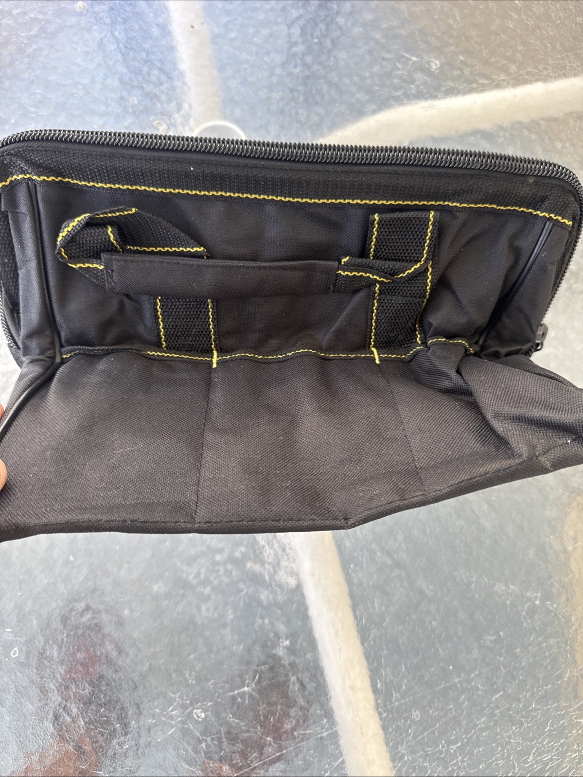 Voyager 12” Tool Bag New Unused Multi Pocket Tool Storage Bag