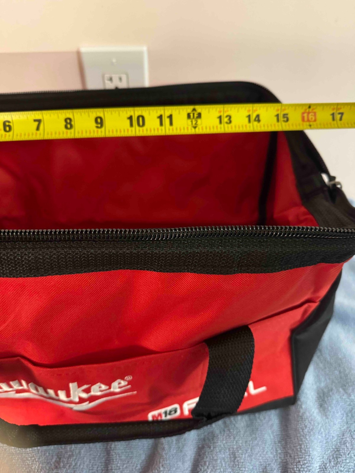 Milwaukee *NEW* M18 FUEL 16x10x11 Heavy Duty Contractor Tool Bag