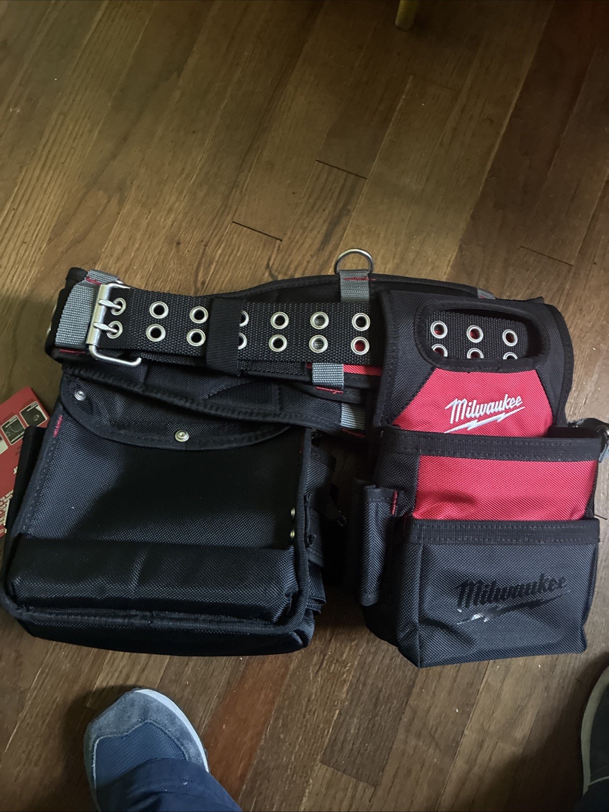 Milwaukee Tool Belt New in Package