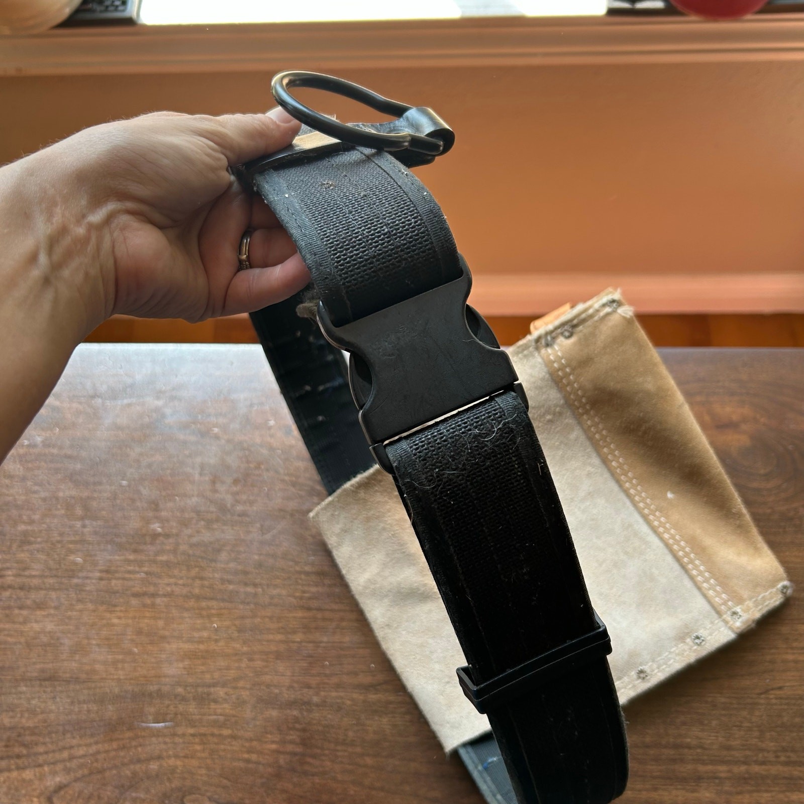 Rooster Tough Nail And Tool Bag Belt Tooled Suede Leather Hide & Velcro belt