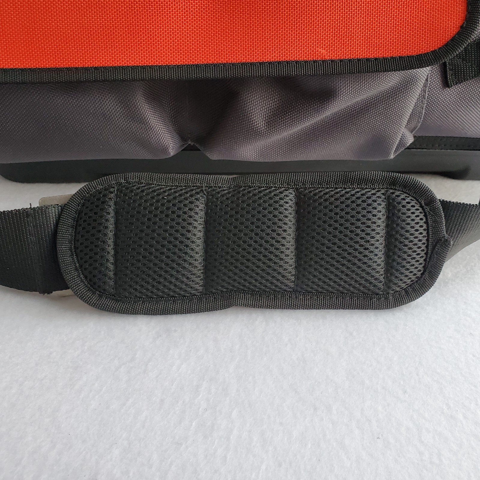Proto J120TB Open Tote 10 Pocket Tool Bag Large 20″ x 11″ x 15″ Red & Gray LOOK