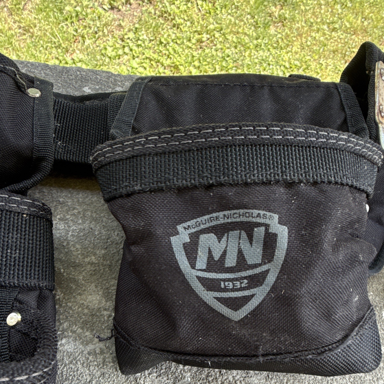 McGuire-Nicholas MN Adjustable Fabric Tool Belt w/ Multiple Pouches Black