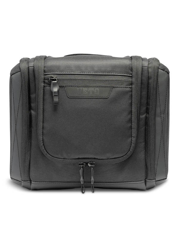 Veto Norwalk 8.85L hanging zippered toiletry bag