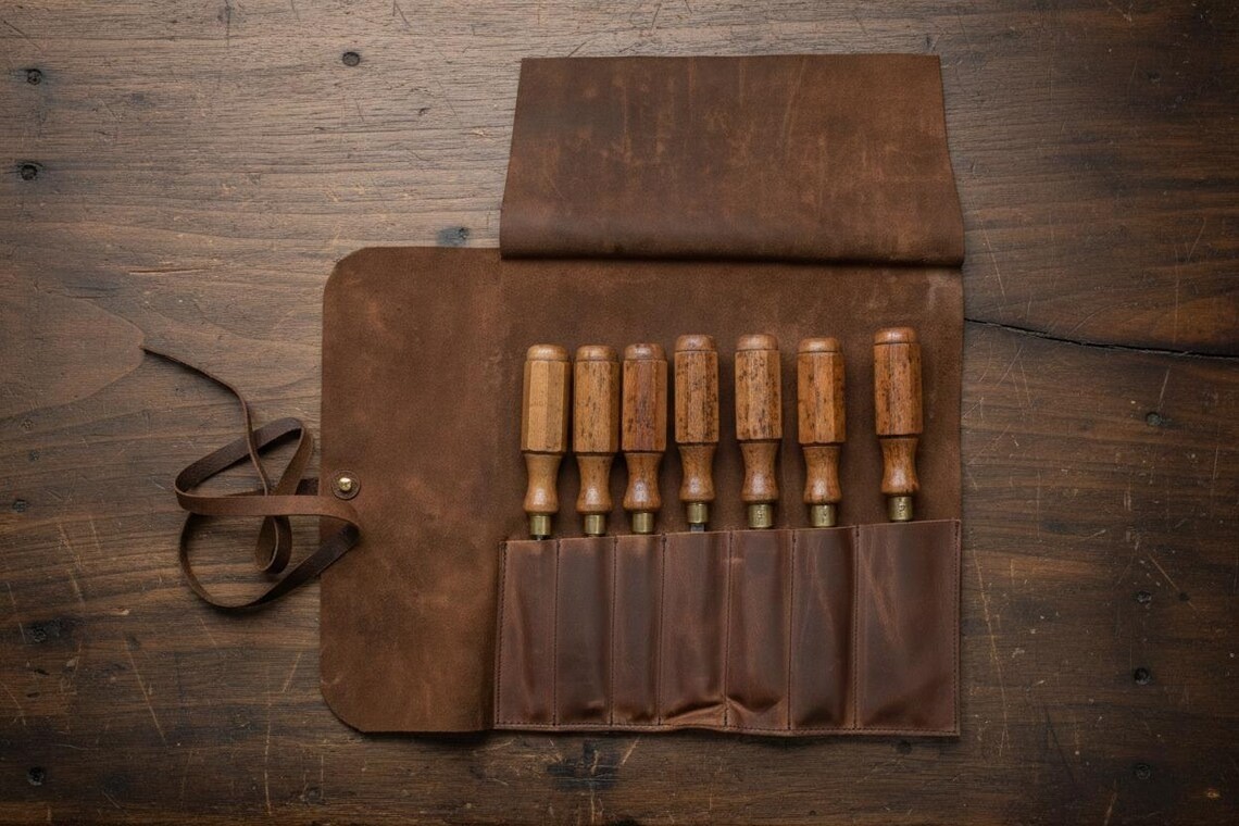 Brown Leather Tool Roll with Antique Worn look Finish 7 Tool Pockets