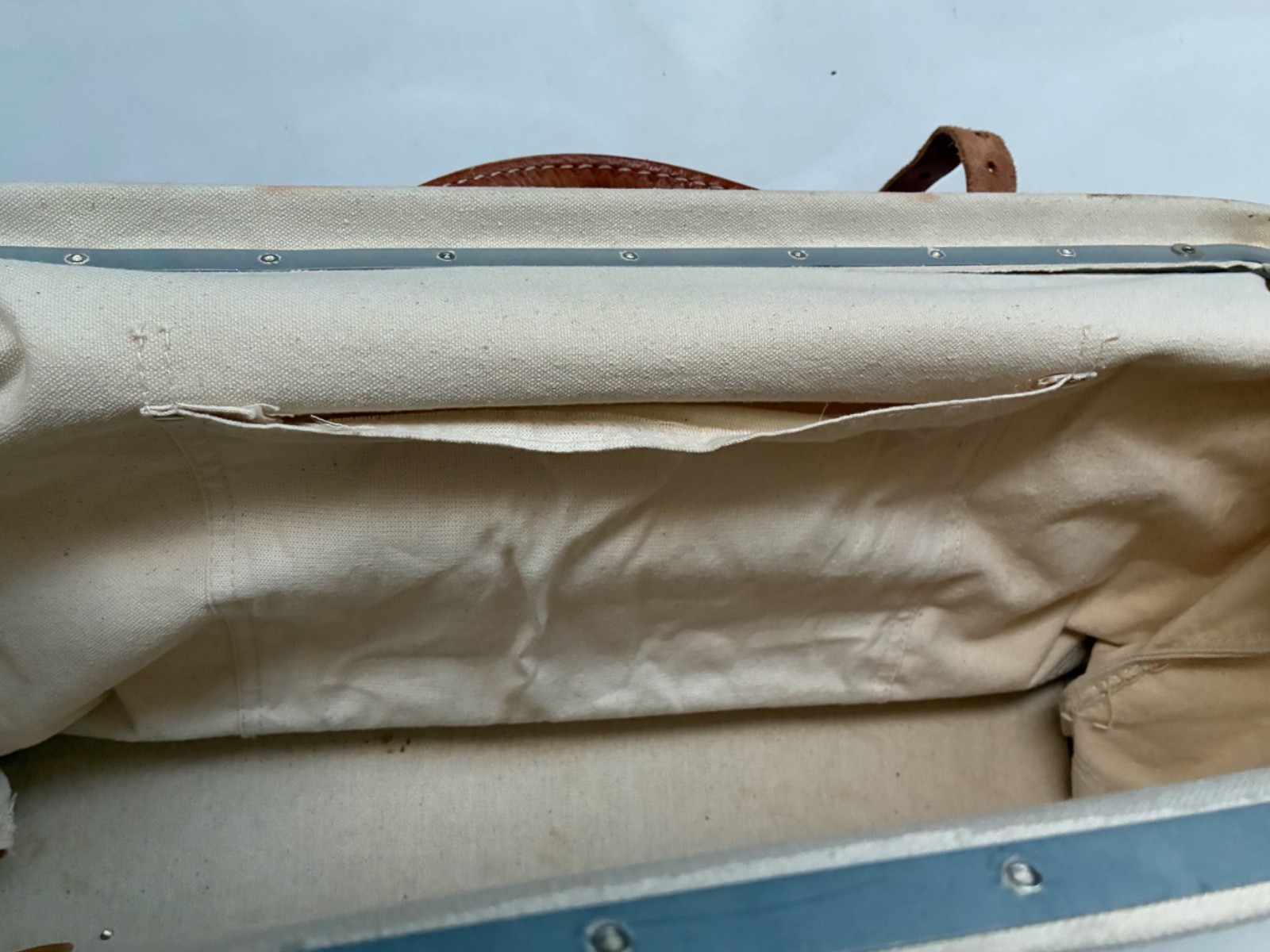 Vintage Nicholas M304 Mason Linesman Tool Bag Canvas Leather Made in USA