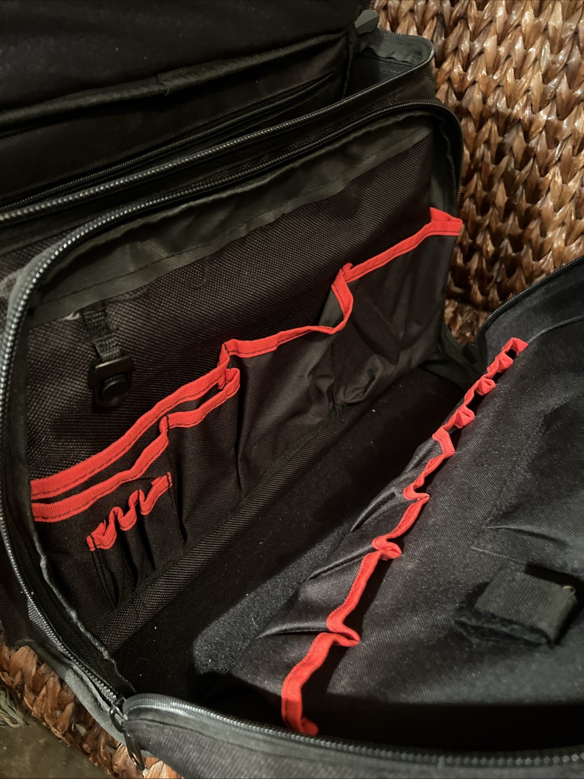EUC $200 Retail Knipex 00 21 10, LE Tech Service Tool Bag, Empty