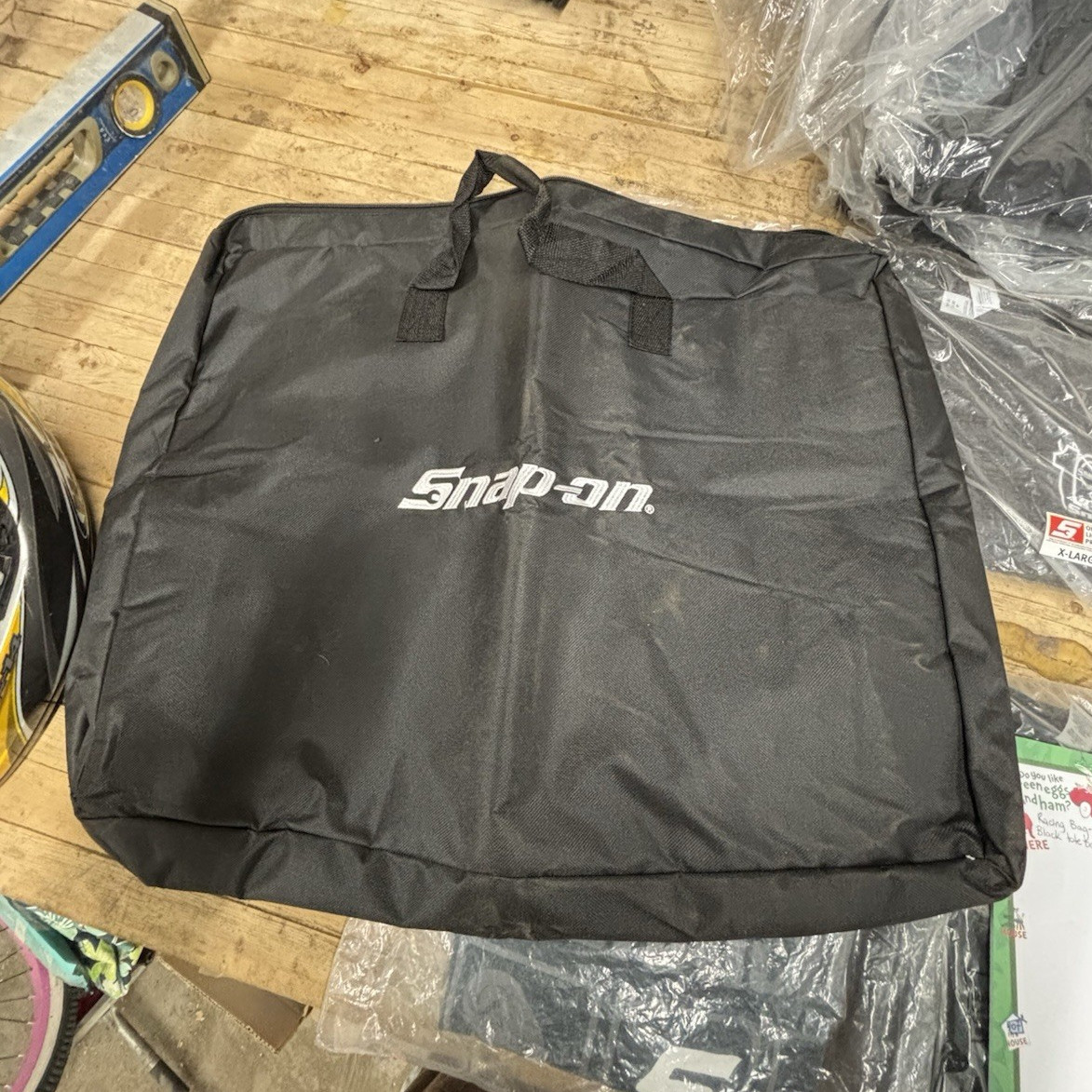 Snap-on Model Snap-on Black Fabric Tool Bag with Handle