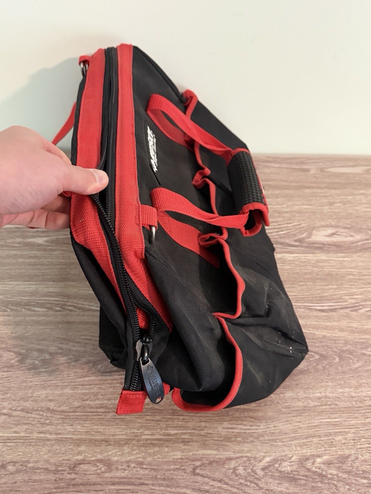 Husky 16 in. Large Mouth Tool Bag with Tool Wall Black And Red – Used