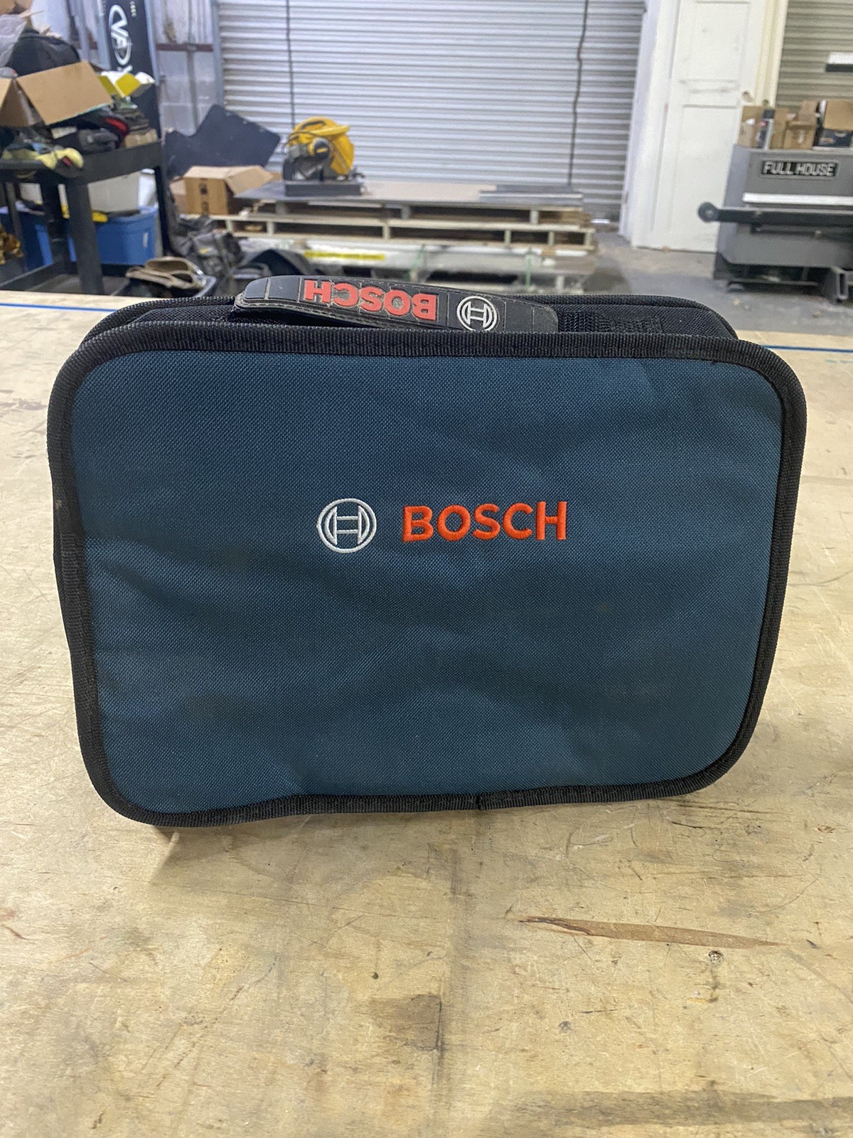 Genuine Bosch 12V MAX Tool Soft Case 12″x8.5″x3″ #2610937783